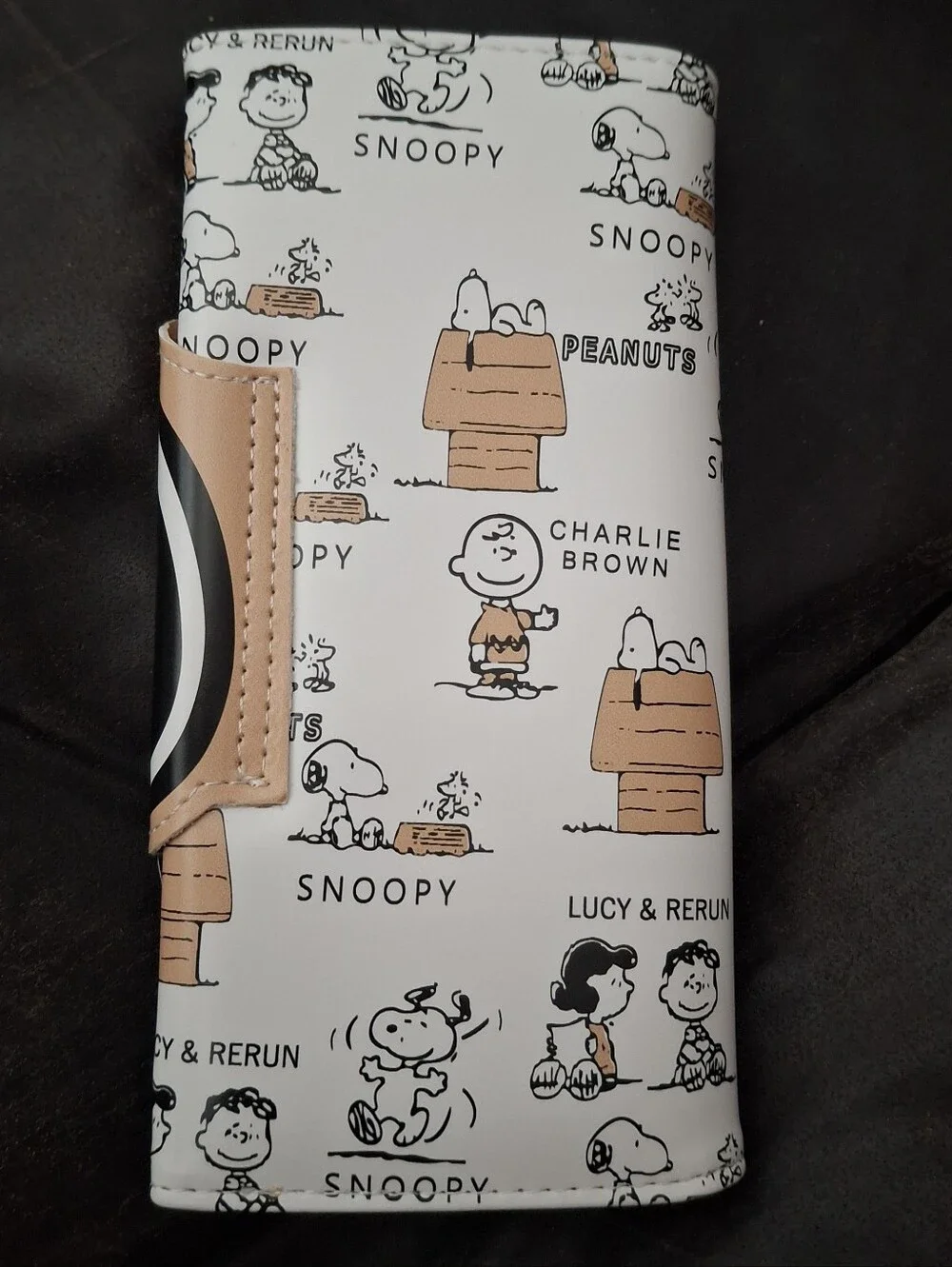 Peanuts Charlie Brown Snoopy White Bifold Wallet